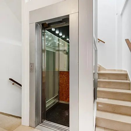 Trinidad Grund Centro Apartment Malaga